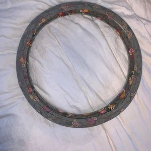 Steering wheel cover